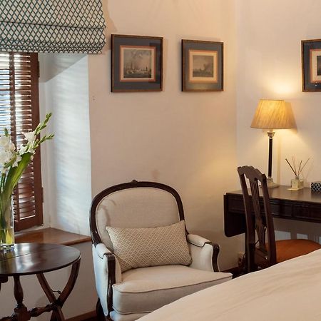 Le Colonial 1506 - Exclusive Luxury Hideaway Hotel Kochi Exterior foto