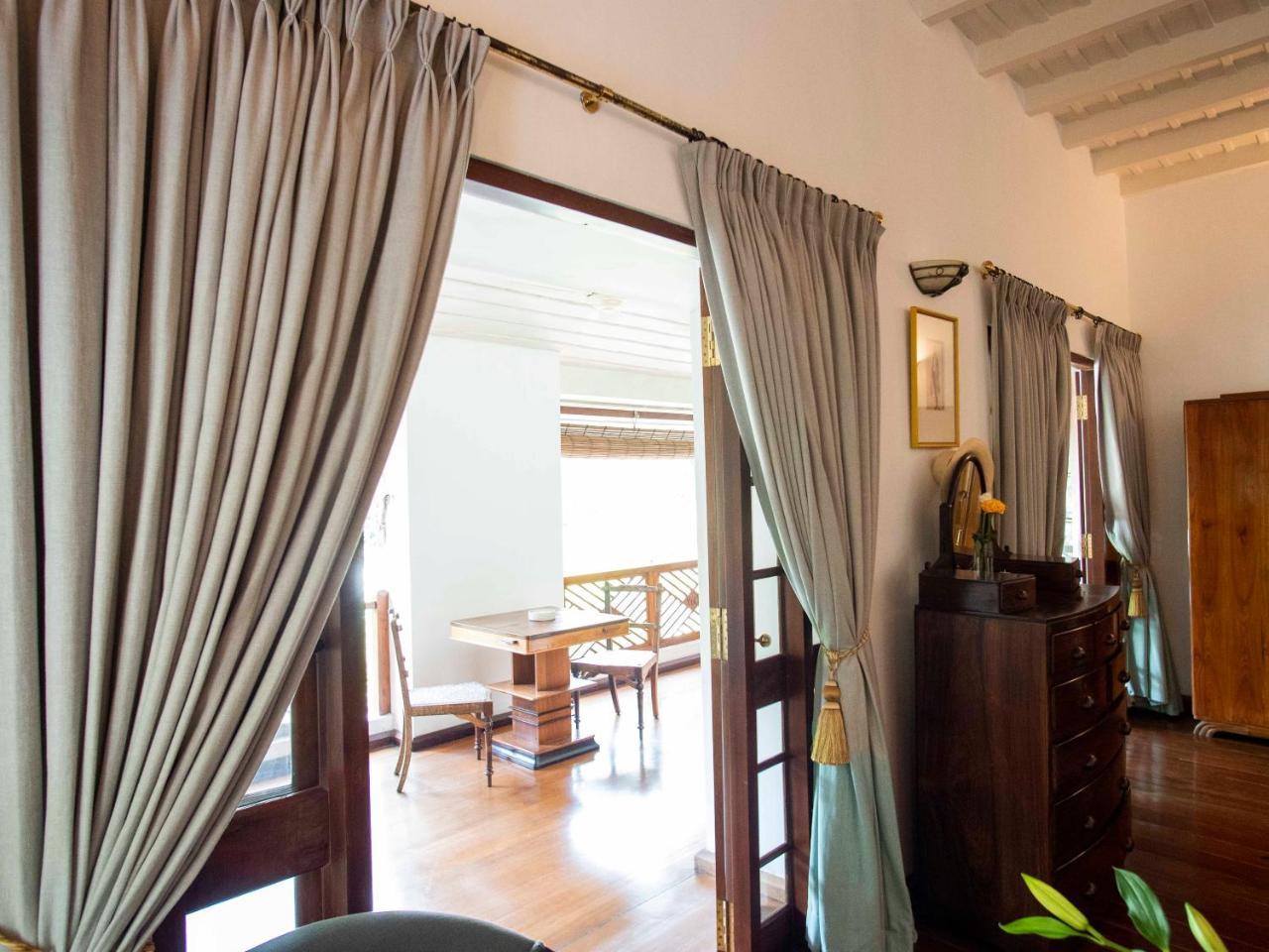 Le Colonial 1506 - Exclusive Luxury Hideaway Hotel Kochi Exterior foto